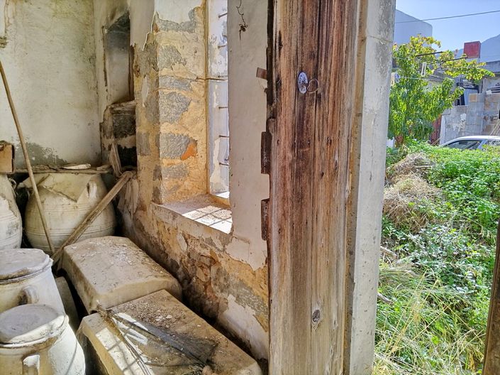 Image No.13-1 Bed House for sale