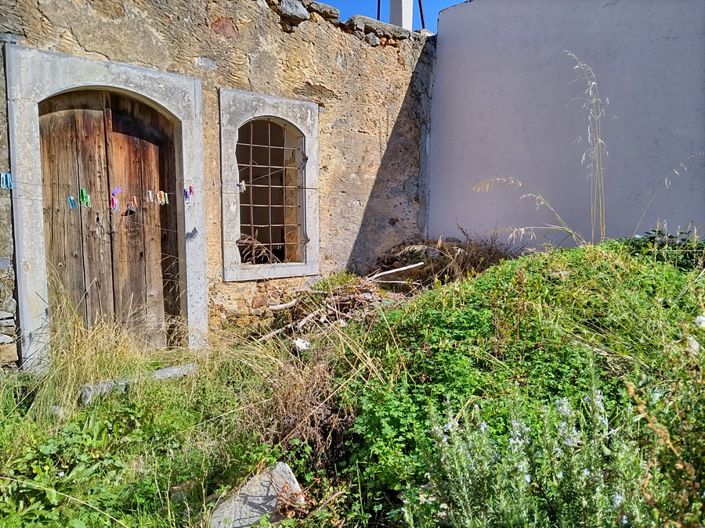 Image No.3-1 Bed House for sale