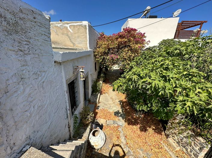 Image No.27-4 Bed House for sale