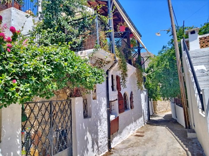 Image No.3-3 Bed House for sale