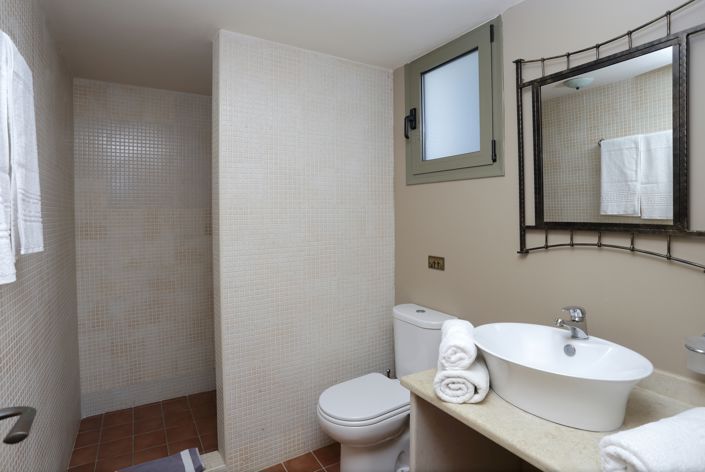 Image No.33-Villa de 11 chambres à vendre à Achlada