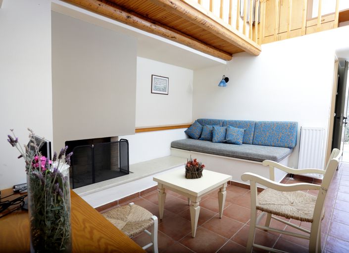 Image No.38-Villa de 11 chambres à vendre à Achlada