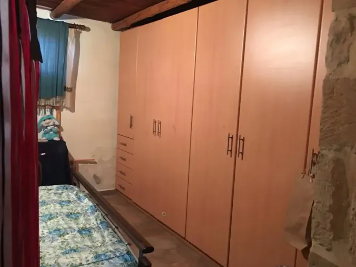 Image No.15-3 Bed House for sale