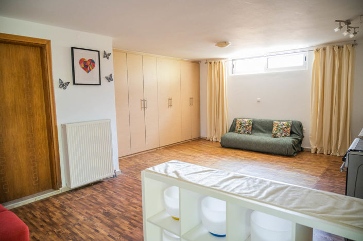 Image No.14-4 Bed House for sale