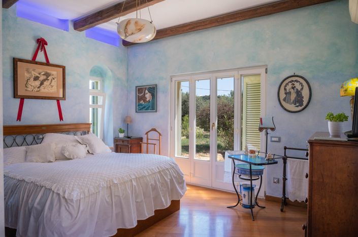 Image No.50-6 Bed Villa for sale