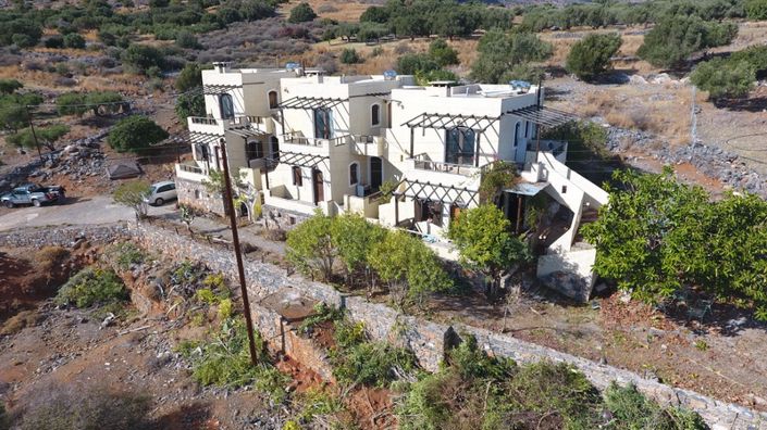 Image No.14-10 Bed Villa for sale