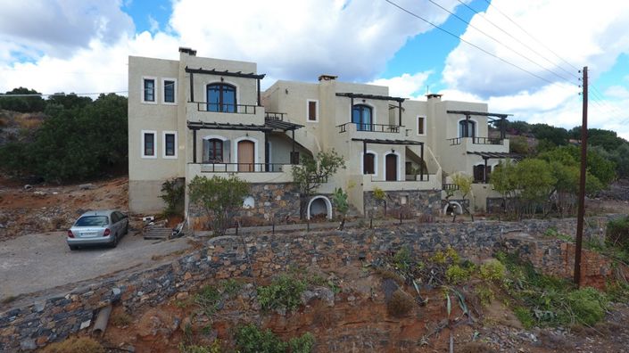 Image No.16-10 Bed Villa for sale