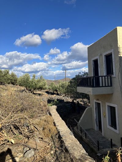 Image No.38-10 Bed Villa for sale