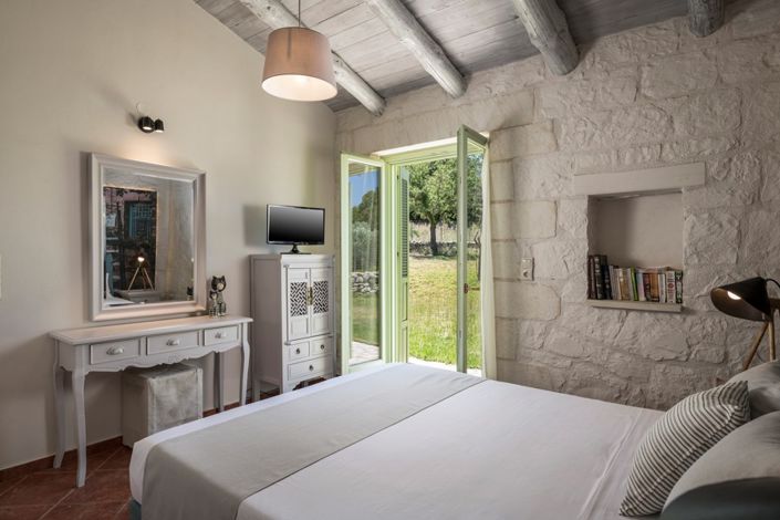 Image No.36-4 Bed Villa for sale