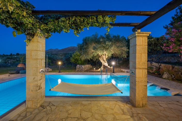 Image No.9-4 Bed Villa for sale