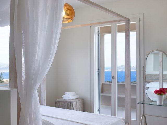 Image No.15-8 Bed Villa for sale