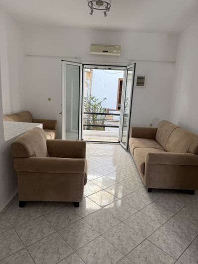 Image No.4-2 Bed House for sale