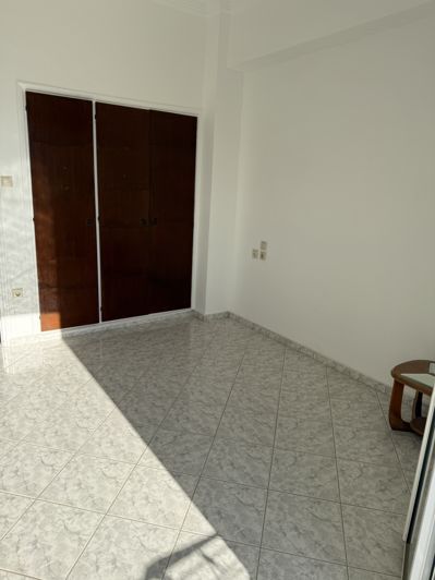 Image No.9-2 Bed House for sale