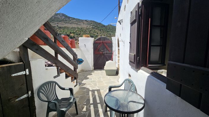 Image No.3-Maison de 2 chambres à vendre à Choumeriakos 