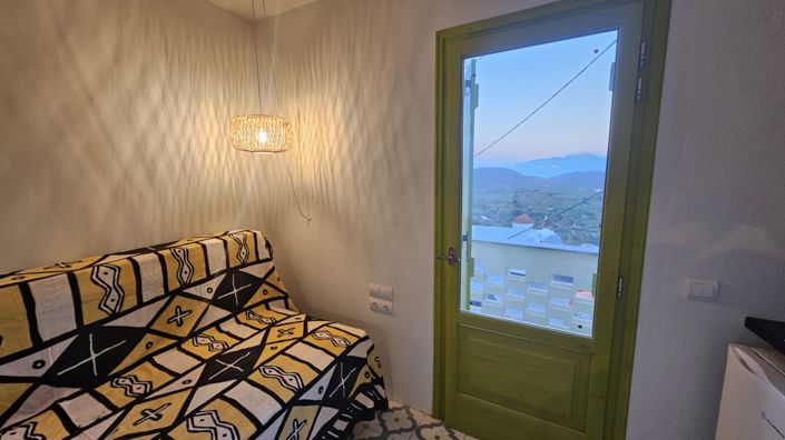 Image No.15-3 Bed House for sale