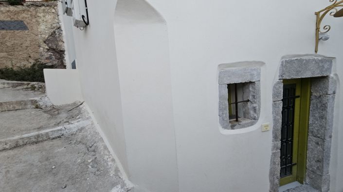 Image No.2-3 Bed House for sale