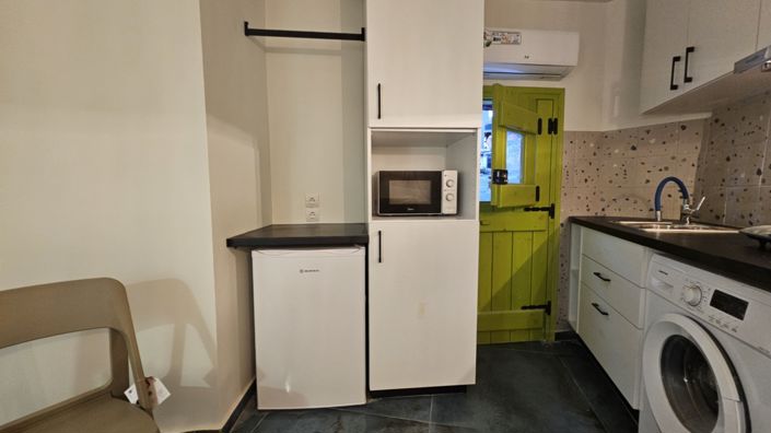 Image No.20-3 Bed House for sale