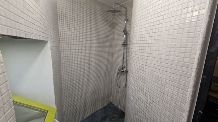 Image No.22-3 Bed House for sale