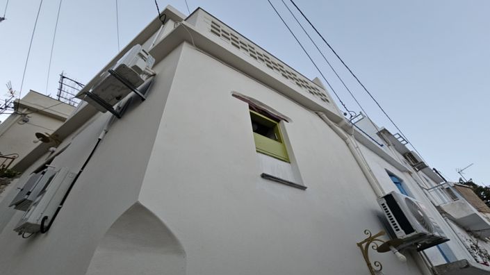 Image No.3-3 Bed House for sale