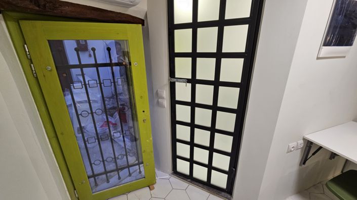 Image No.39-3 Bed House for sale