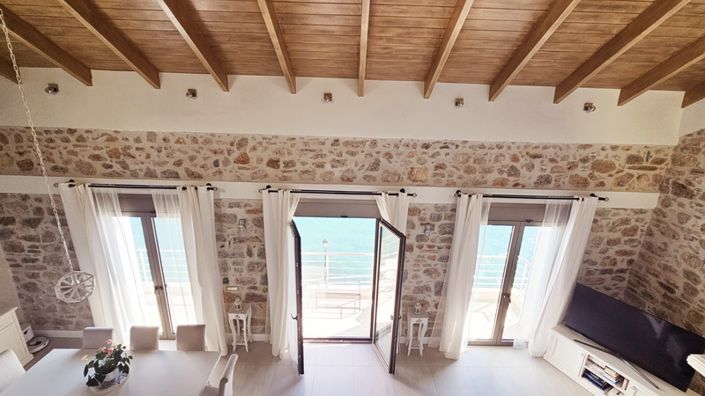 Image No.21-2 Bed Villa for sale