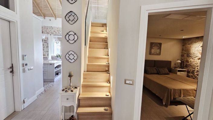 Image No.26-2 Bed Villa for sale