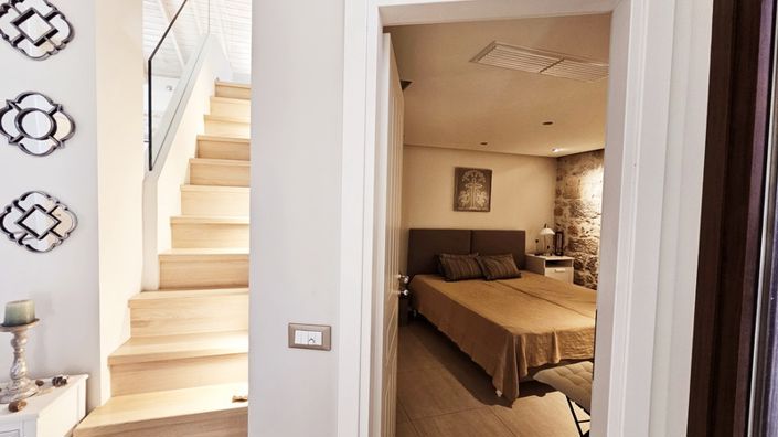 Image No.27-2 Bed Villa for sale