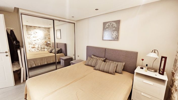 Image No.29-2 Bed Villa for sale