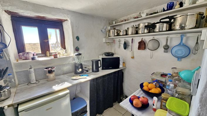 Image No.10-2 Bed House for sale