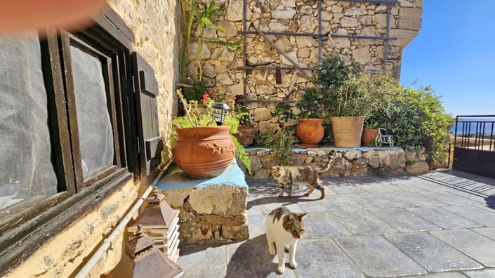 Image No.21-2 Bed House for sale