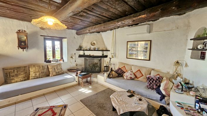 Image No.9-2 Bed House for sale