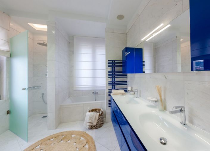 Image No.10-5 Bed Villa for sale