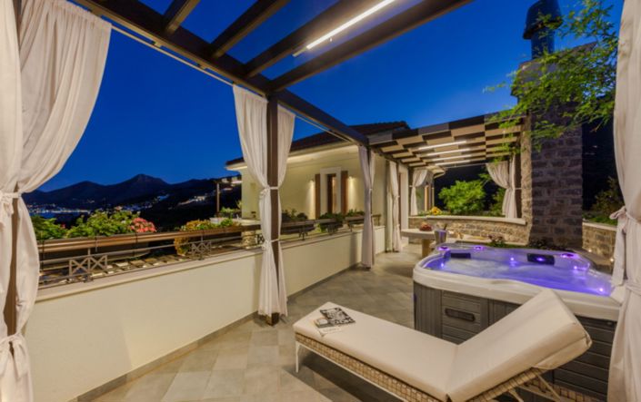 Image No.12-5 Bed Villa for sale