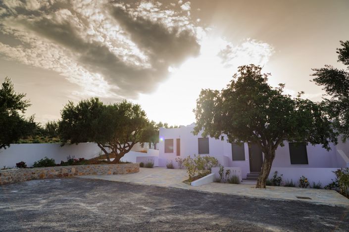 Image No.20-4 Bed House for sale