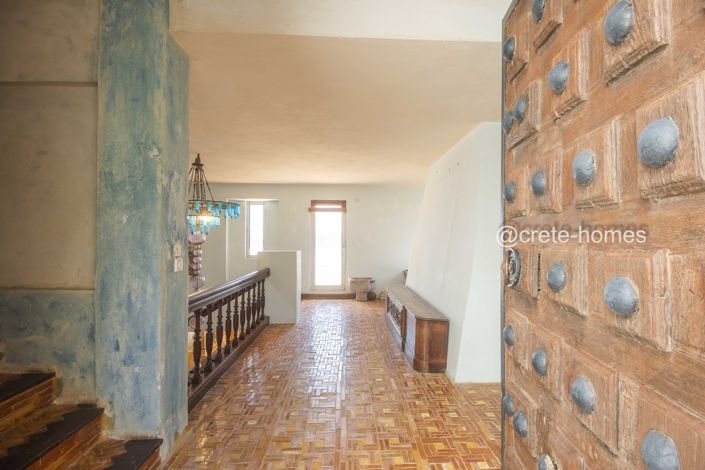 Image No.14-10 Bed Villa for sale