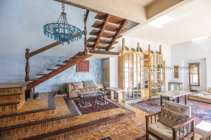 Image No.22-10 Bed Villa for sale