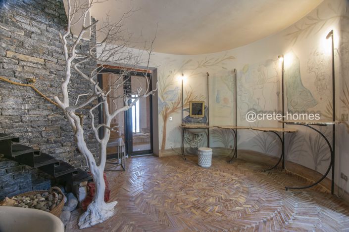 Image No.28-10 Bed Villa for sale