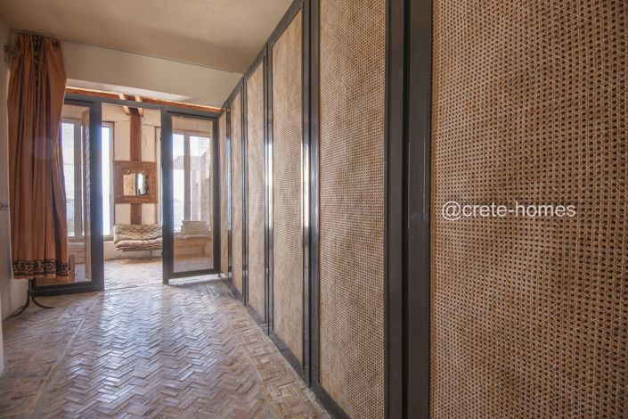 Image No.29-10 Bed Villa for sale