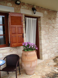hania-for-sale-stone-house-in-paidohori-6-1
