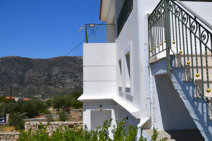 Image No.32-3 Bed House for sale