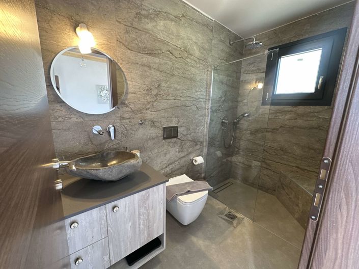 Image No.4-2 Bed Villa for sale