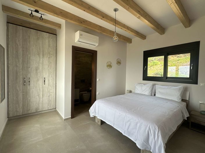 Image No.8-2 Bed Villa for sale