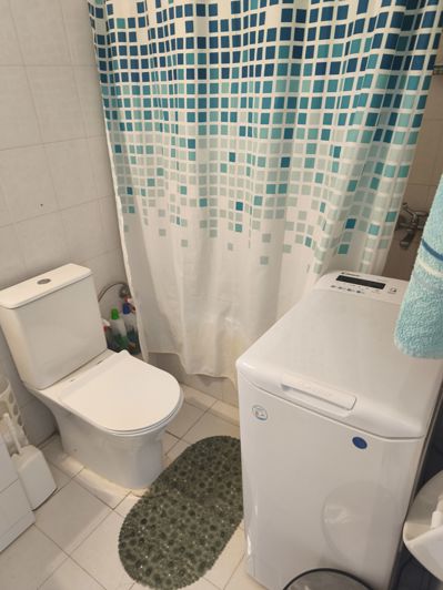 Image No.16-1 Bed Property for sale