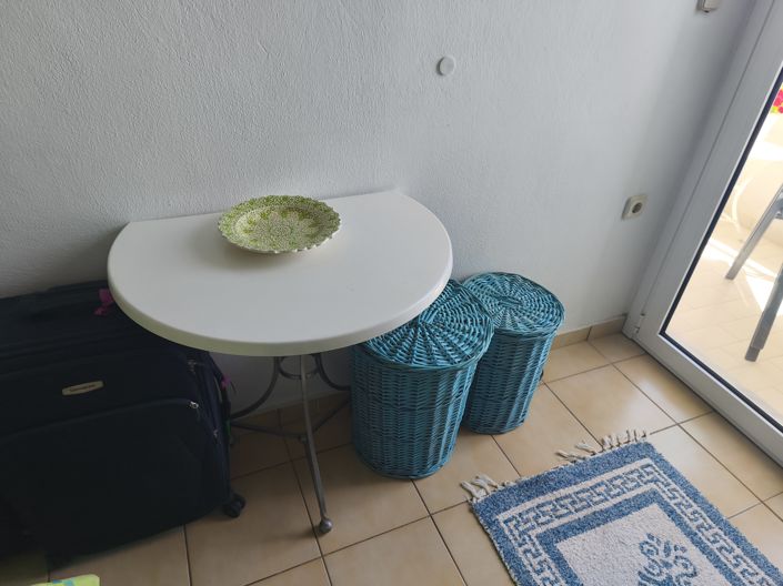 Image No.23-1 Bed Property for sale