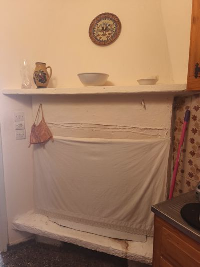 Image No.12-2 Bed House for sale