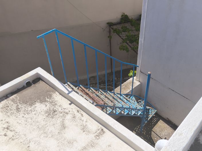 Image No.34-2 Bed House for sale