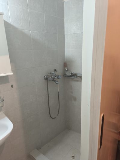 Image No.6-2 Bed House for sale