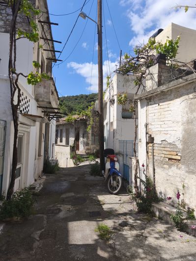 Image No.3-1 Bed House for sale