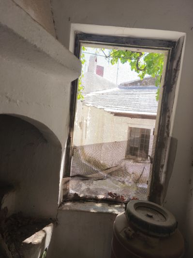 Image No.30-1 Bed House for sale