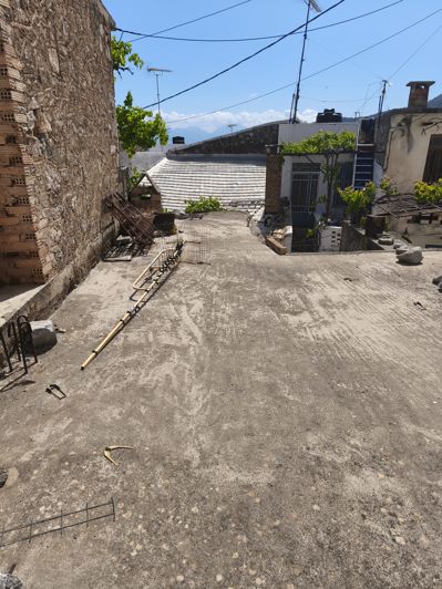 Image No.34-1 Bed House for sale